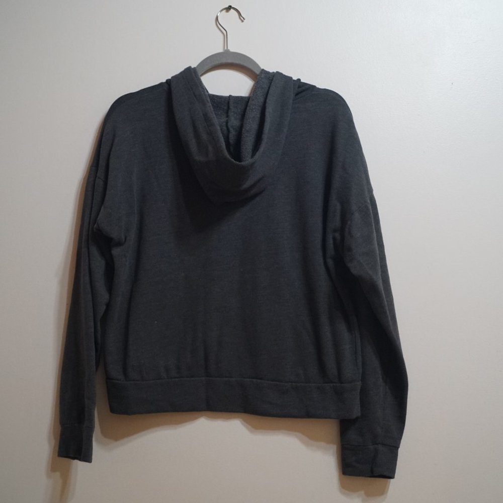 Hollister Gray Beach Sweatshirt Hoodie - Picture 2 of 4